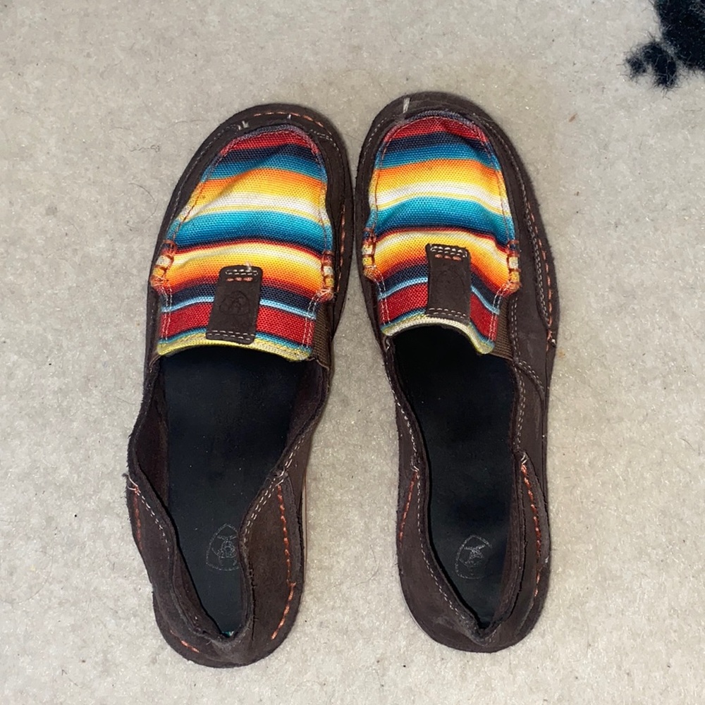 Ariat Cruisers